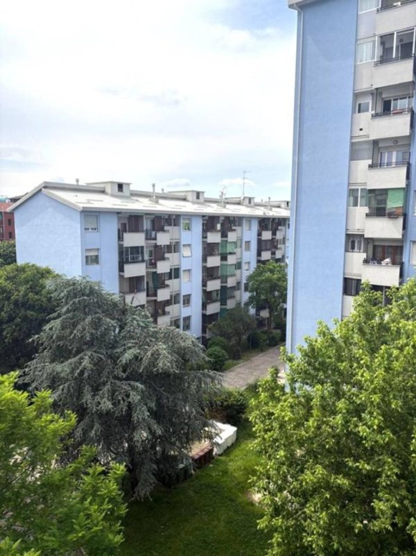 appartamento in vendita a Milano in zona San Cristoforo