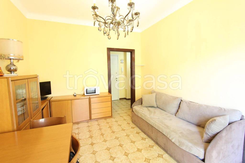 appartamento in vendita a Milano in zona Prato Centenaro