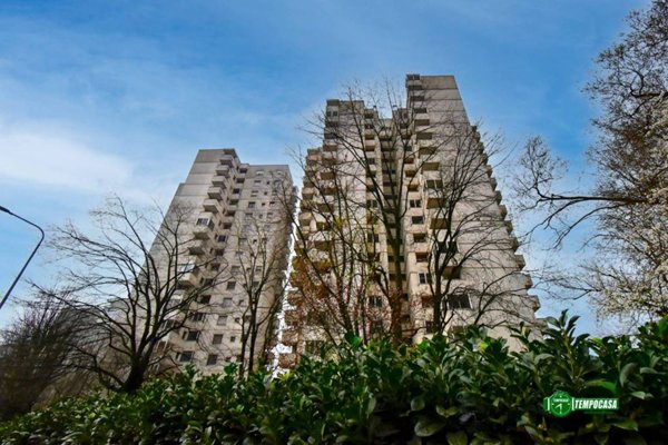 appartamento in vendita a Milano in zona Gratosoglio