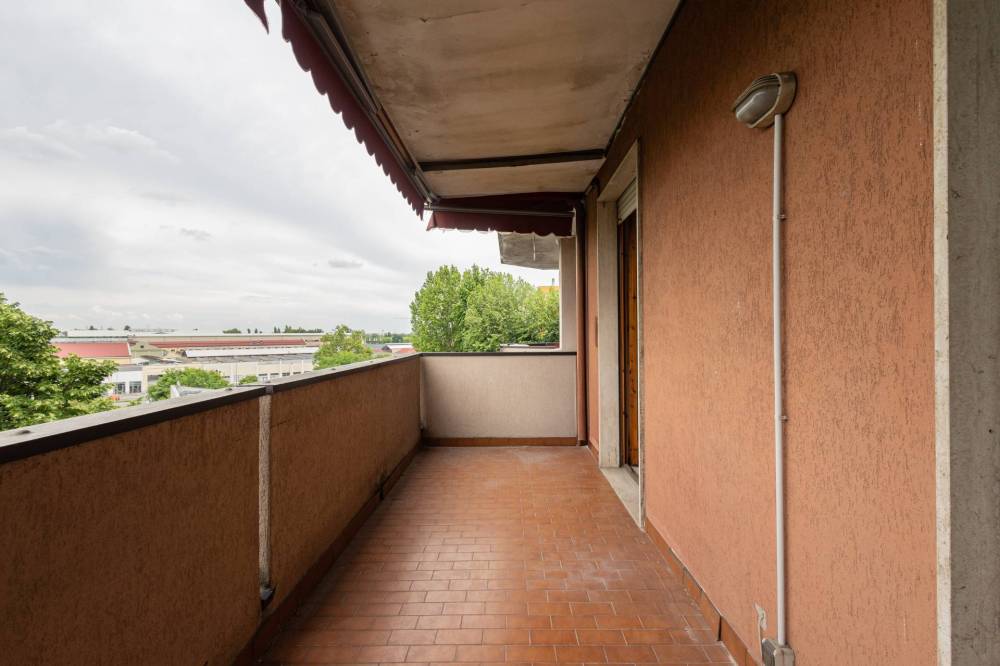 appartamento in vendita a Milano in zona Gratosoglio