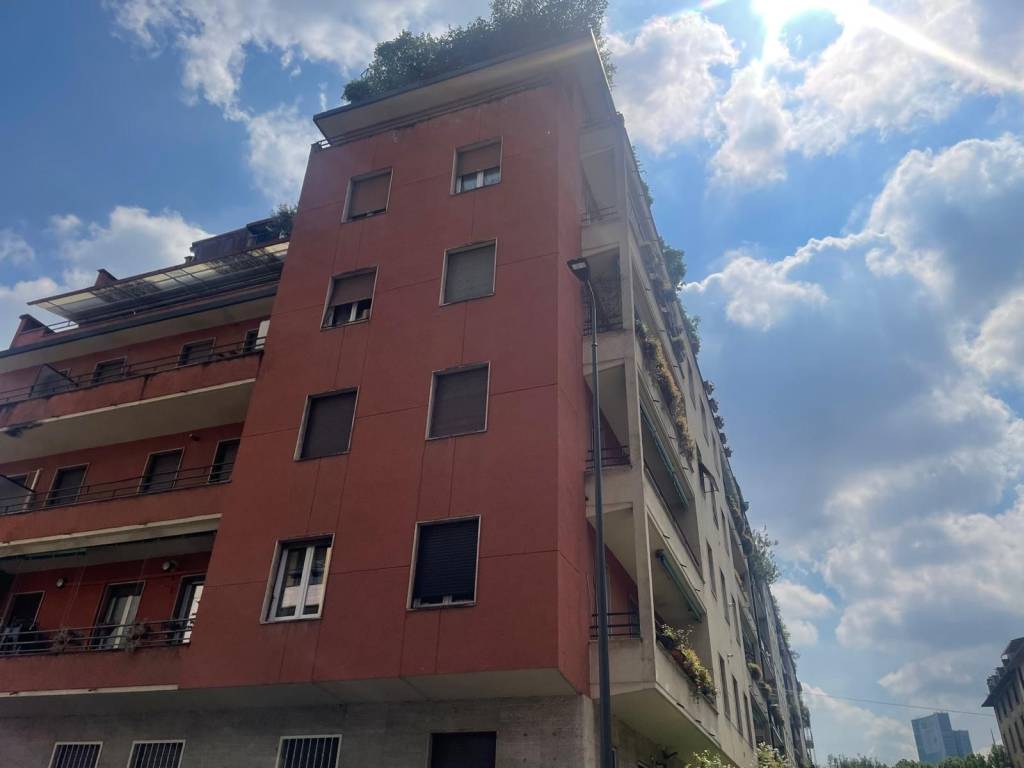 appartamento in vendita a Milano in zona Maggiolina