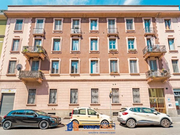 appartamento in vendita a Milano in zona Chiesa Rossa