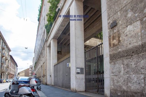 ufficio in vendita a Milano in zona San Vittore