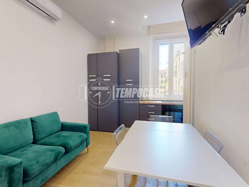 appartamento in vendita a Milano in zona Ghisolfa