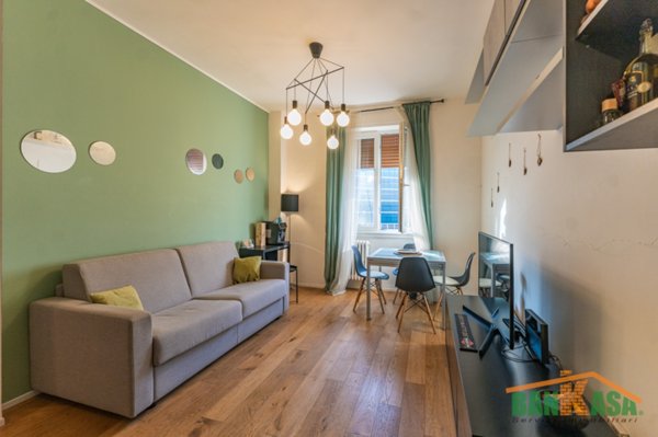 appartamento in vendita a Milano in zona Porta Garibaldi