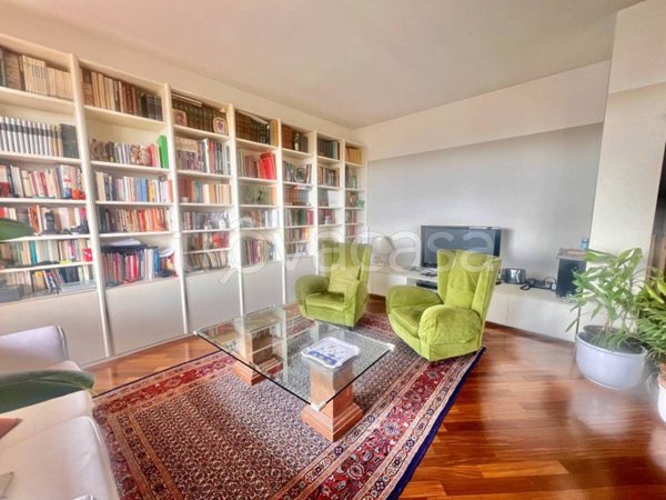 appartamento in vendita a Milano in zona QT8