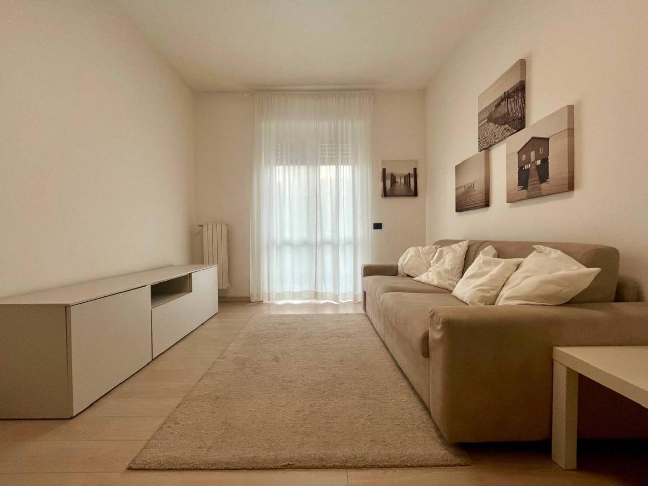 appartamento in vendita a Milano in zona Famagosta