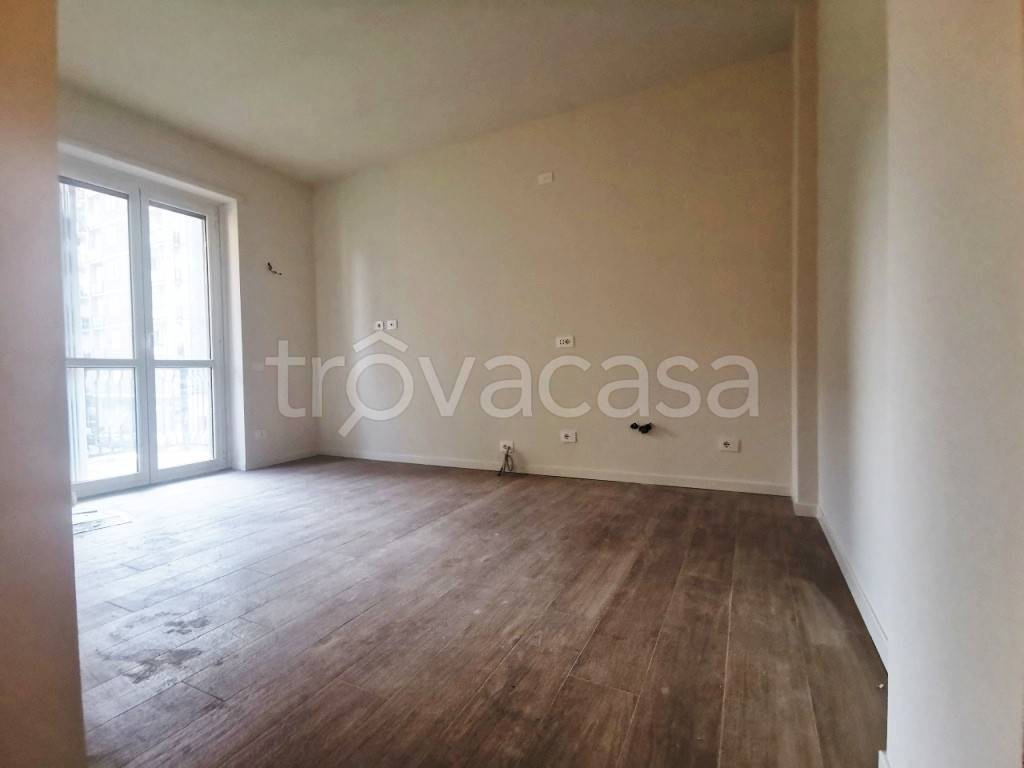 appartamento in vendita a Milano in zona Lorenteggio