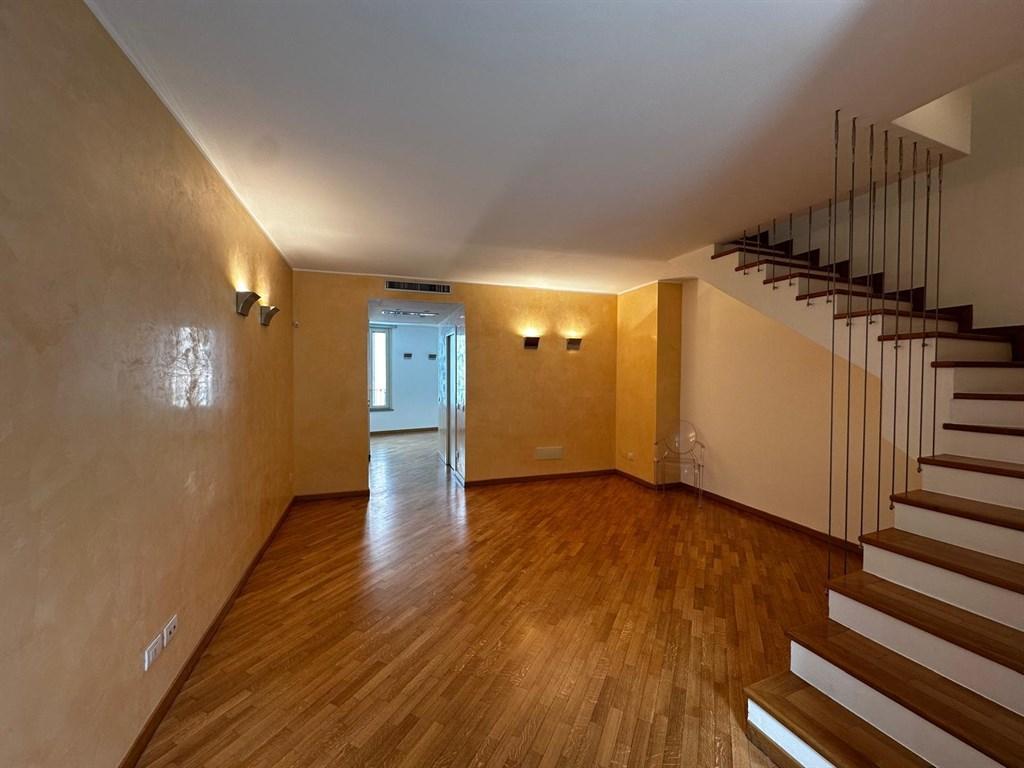 appartamento in vendita a Milano in zona Brera
