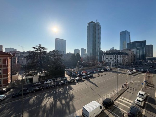 appartamento in vendita a Milano in zona Isola