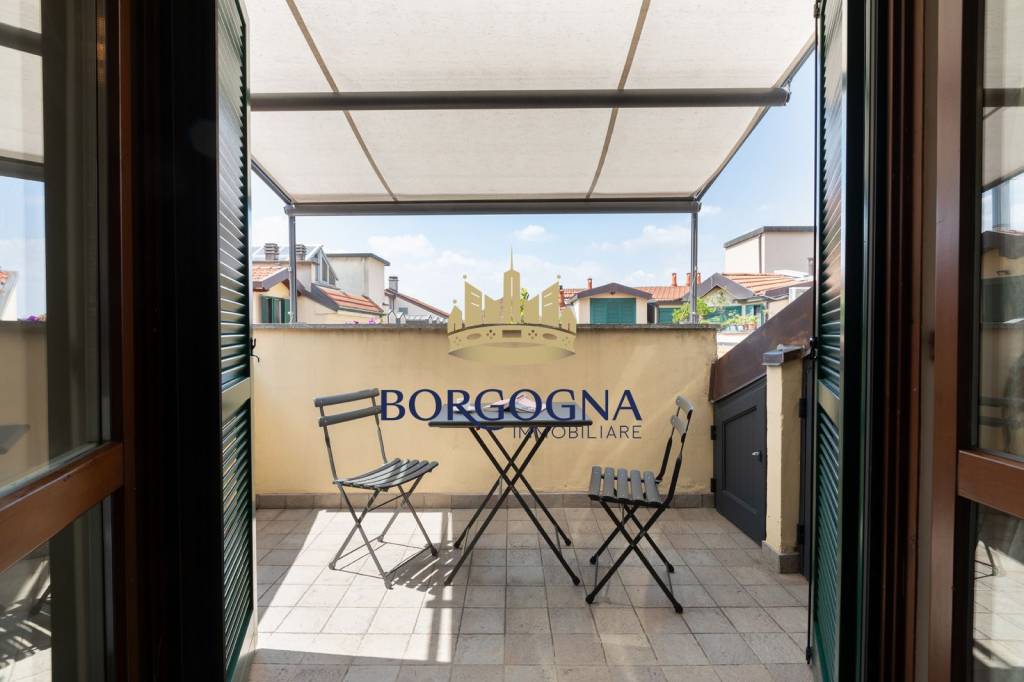 appartamento in vendita a Milano in zona Isola