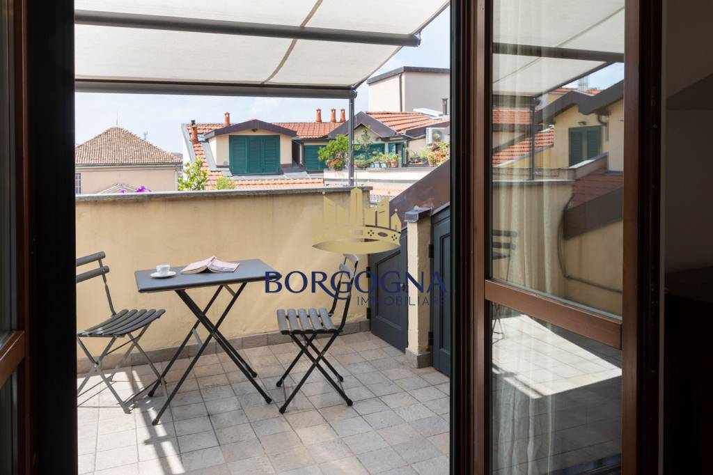 appartamento in vendita a Milano in zona Isola