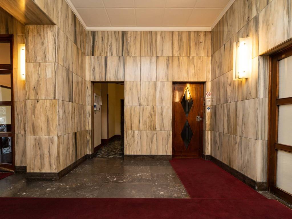 appartamento in vendita a Milano in zona Centro Direzionale
