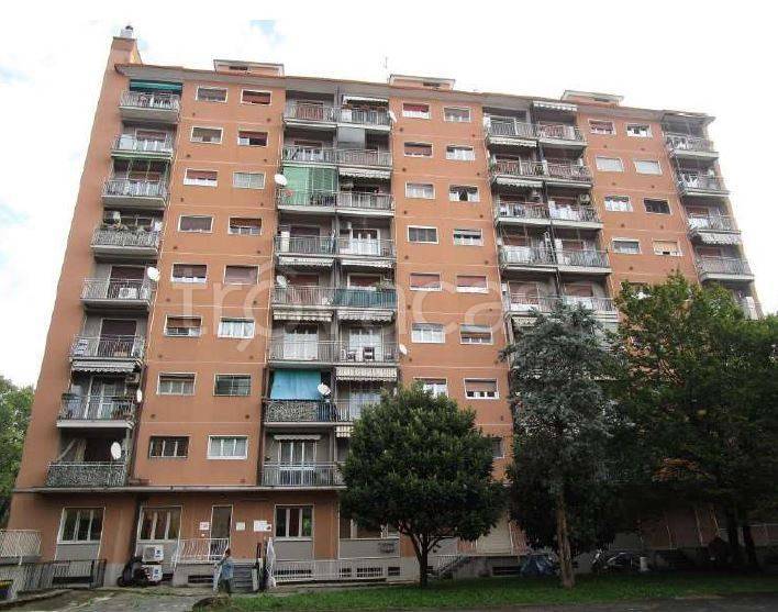 appartamento in vendita a Milano in zona Crescenzago