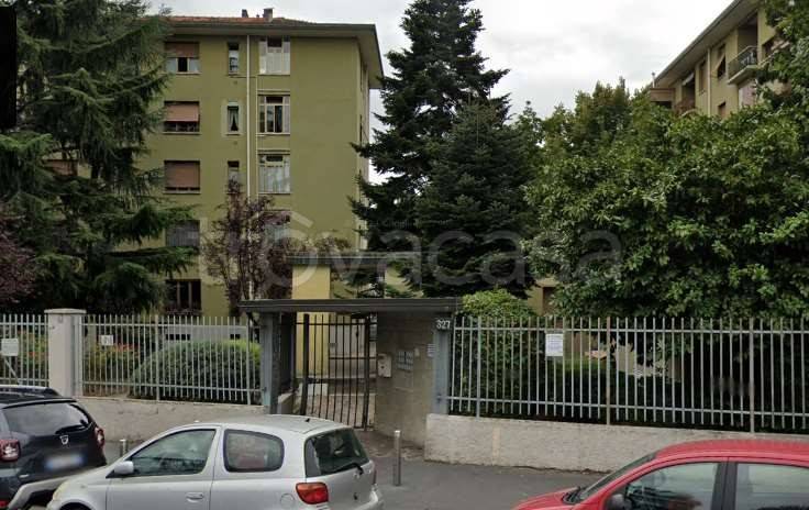 appartamento in vendita a Milano in zona Baggio