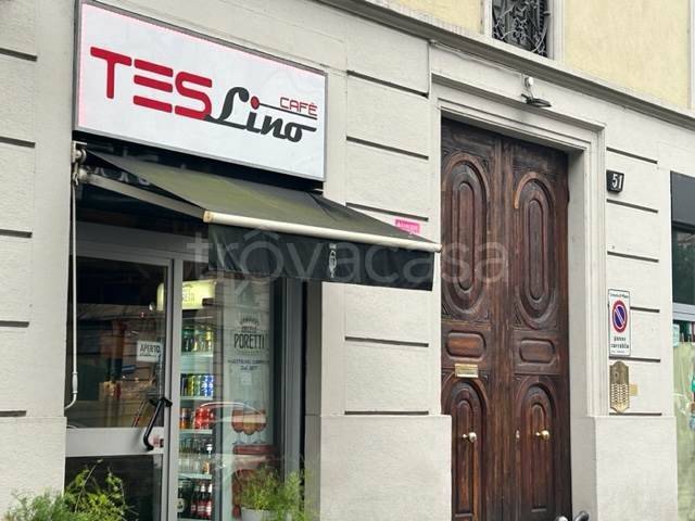 negozio in vendita a Milano in zona Porta Nuova