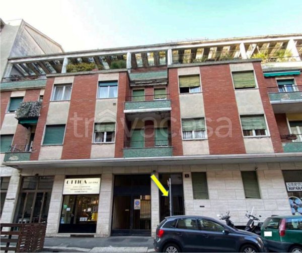 appartamento in vendita a Milano in zona Piazzale Lodi