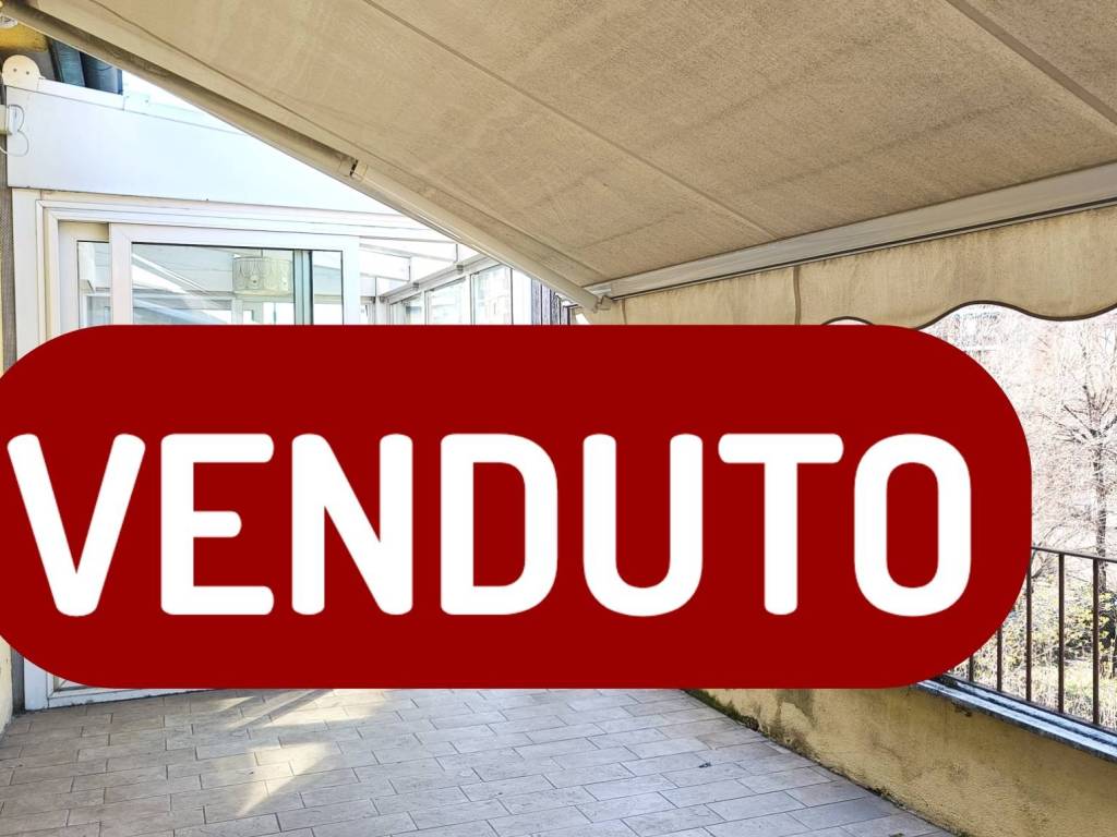 appartamento in vendita a Milano in zona Bocconi
