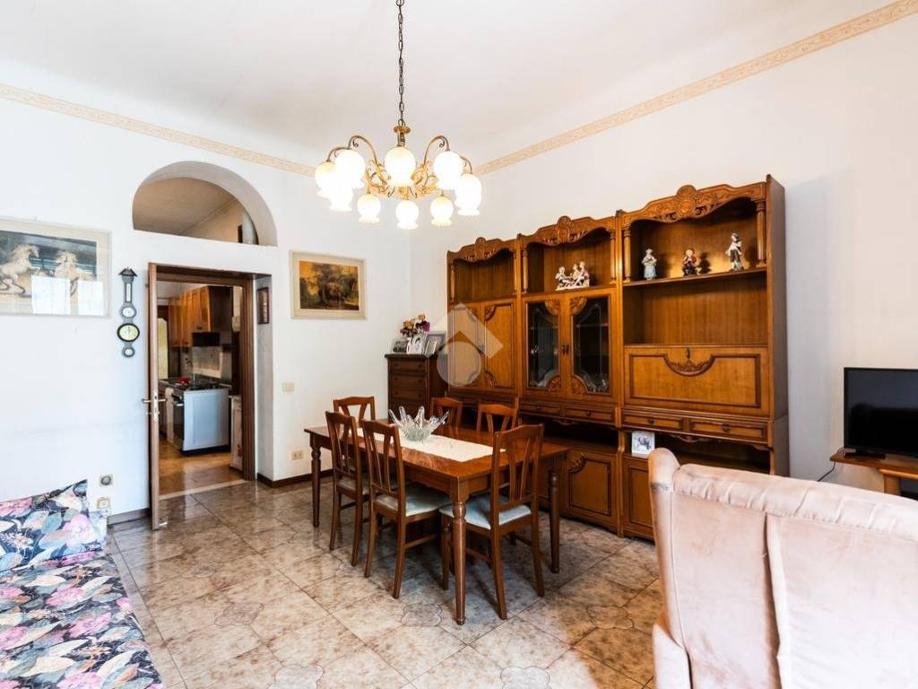 appartamento in vendita a Milano in zona Loreto