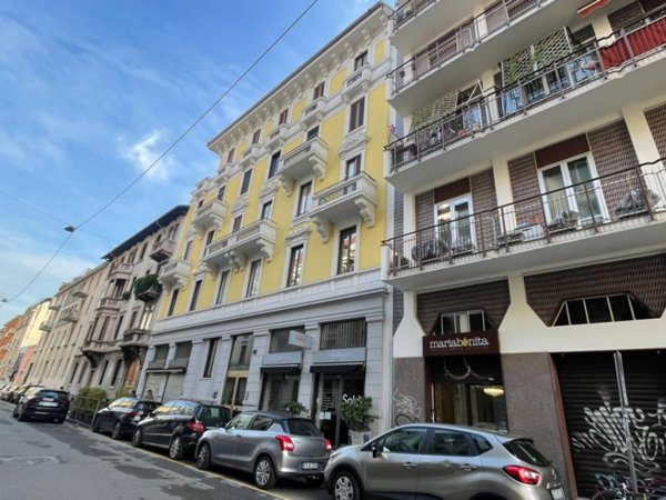 negozio in vendita a Milano in zona Città Studi