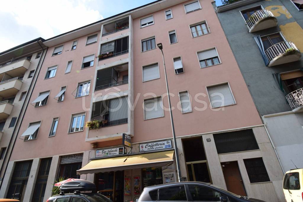 appartamento in vendita a Milano in zona Loreto