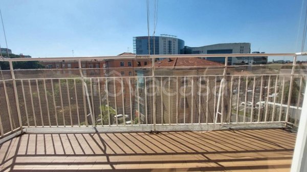 appartamento in vendita a Milano in zona Lorenteggio