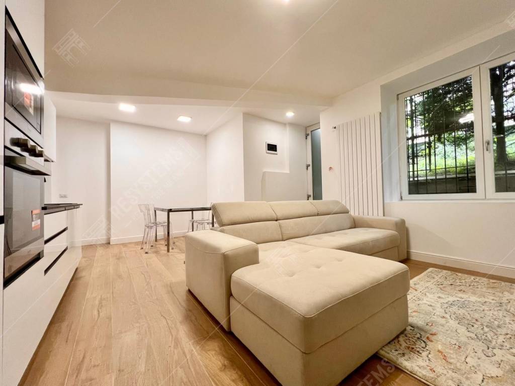 appartamento in vendita a Milano in zona San Siro