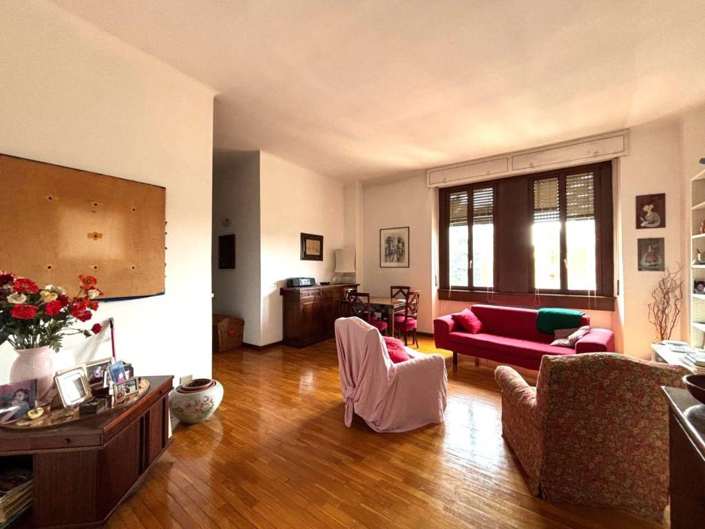appartamento in vendita a Milano in zona Isola
