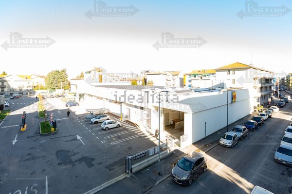 appartamento in vendita a Milano in zona Gorla