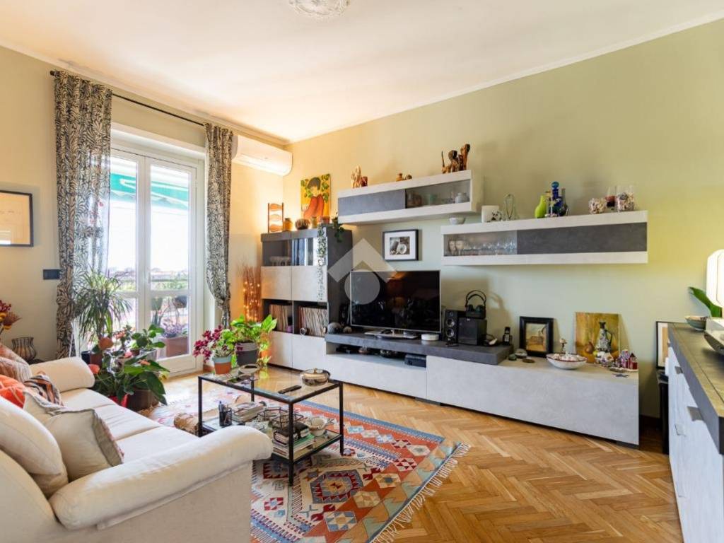 appartamento in vendita a Milano in zona Bovisa