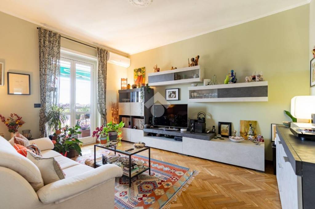 appartamento in vendita a Milano in zona Bovisa