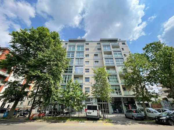 appartamento in vendita a Milano in zona Isola