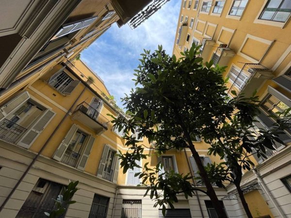 appartamento in vendita a Milano in zona Centro Direzionale