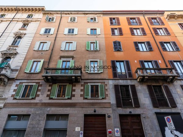 appartamento in vendita a Milano in zona Porta Nuova