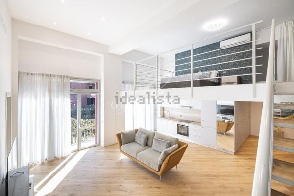 appartamento in vendita a Milano in zona Porta Romana