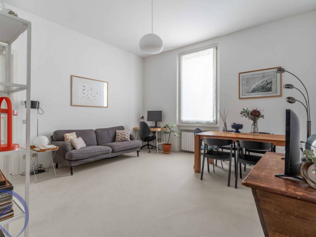 appartamento in vendita a Milano in zona Isola