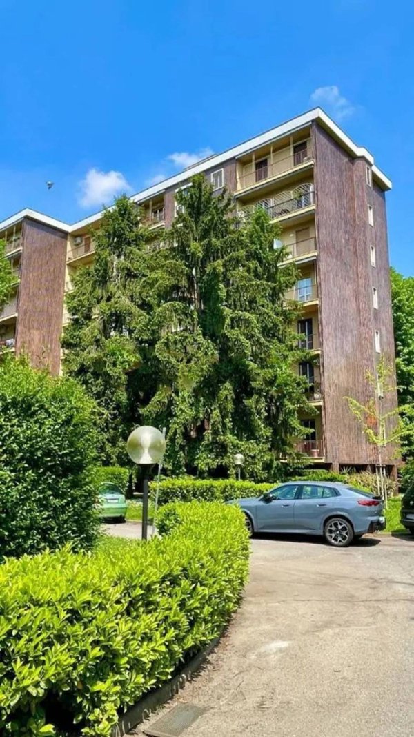 appartamento in vendita a Milano in zona Maggiolina