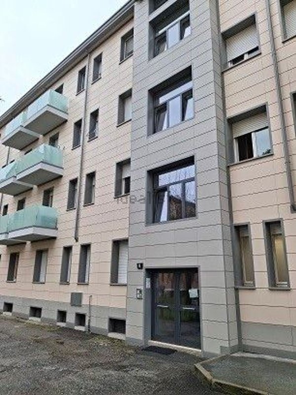 appartamento in vendita a Milano in zona Quinto Romano