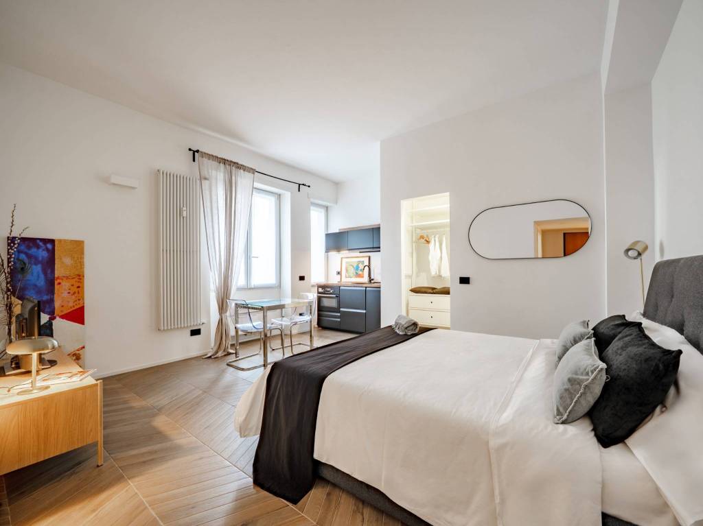 appartamento in vendita a Milano in zona XXII Marzo