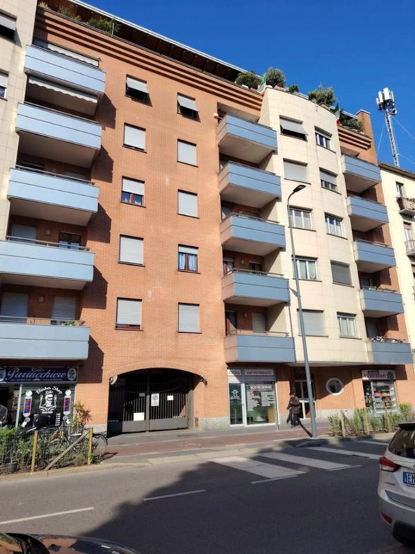 appartamento in vendita a Milano in zona Ghisolfa