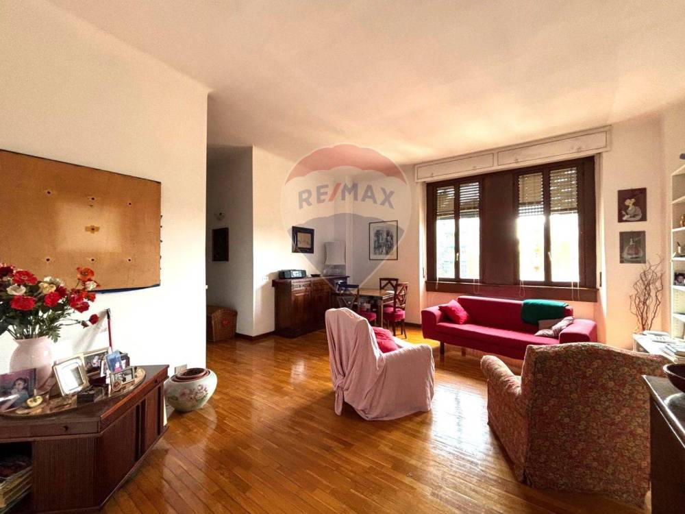appartamento in vendita a Milano in zona Isola
