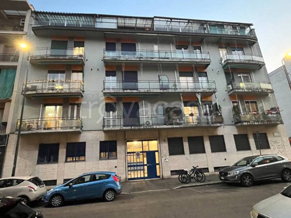 appartamento in vendita a Milano in zona Dergano