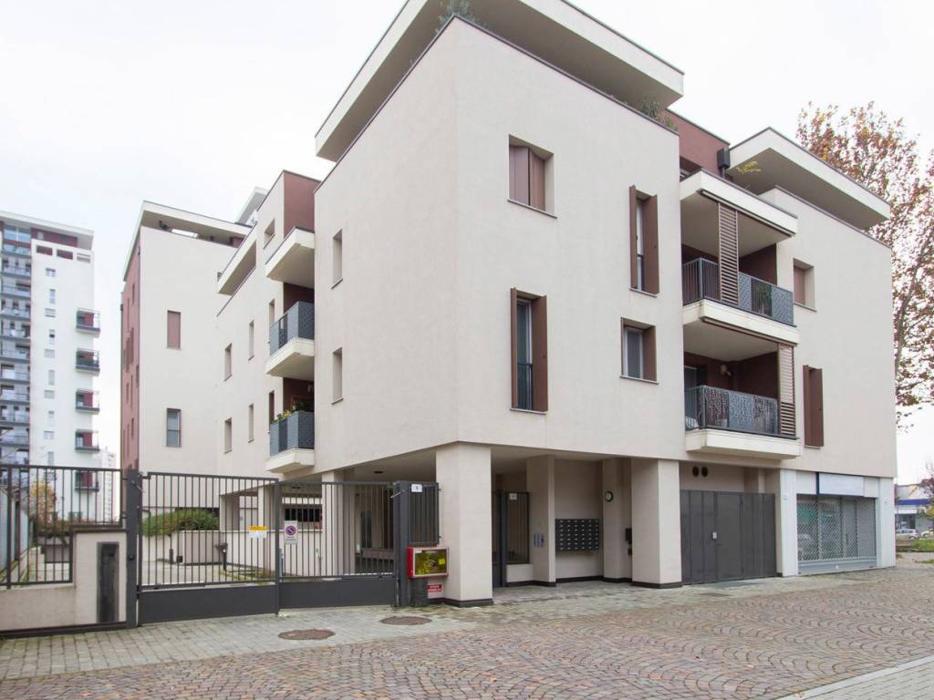 appartamento in vendita a Milano in zona Bovisa