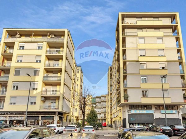 appartamento in vendita a Milano in zona Porta Vittoria