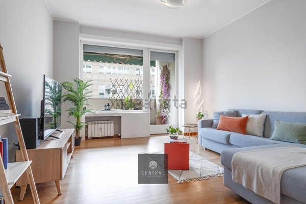 appartamento in vendita a Milano in zona Il Portello