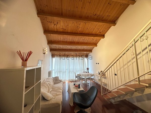 appartamento in vendita a Milano in zona Vigentino