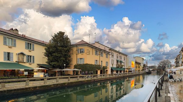 appartamento in vendita a Milano in zona Porta Genova