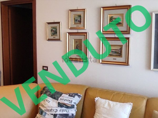 appartamento in vendita a Milano in zona Quarto Oggiaro