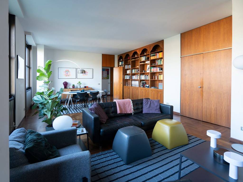 appartamento in vendita a Milano in zona Vigentino