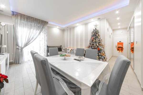 appartamento in vendita a Milano in zona Vigentino